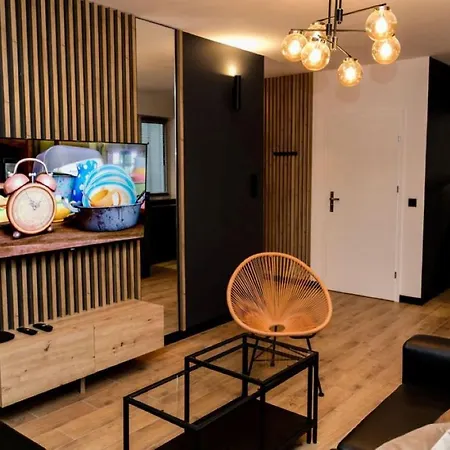 Z Prywatnym Jacuzzi - Bezplatny Parking - Ogrod * Poznan