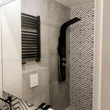 דירה Z Prywatnym Jacuzzi - Bezplatny Parking - Ogrod פוזנן