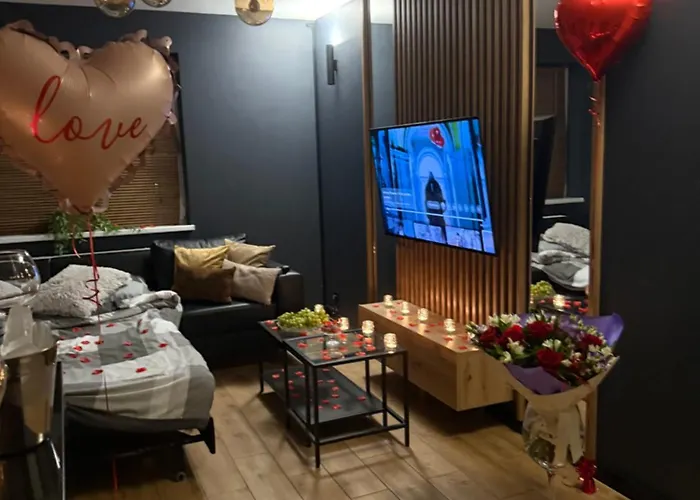 Z Prywatnym Jacuzzi - Bezpłatny Parking - Ogród Apartament Poznań