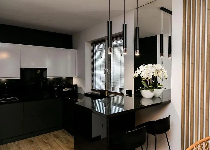 Z Prywatnym Jacuzzi - Bezpłatny Parking - Ogród Apartamento