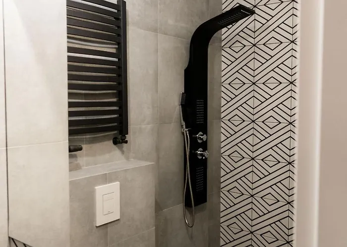 Apartamento Z Prywatnym Jacuzzi - Bezpłatny Parking - Ogród Poznań